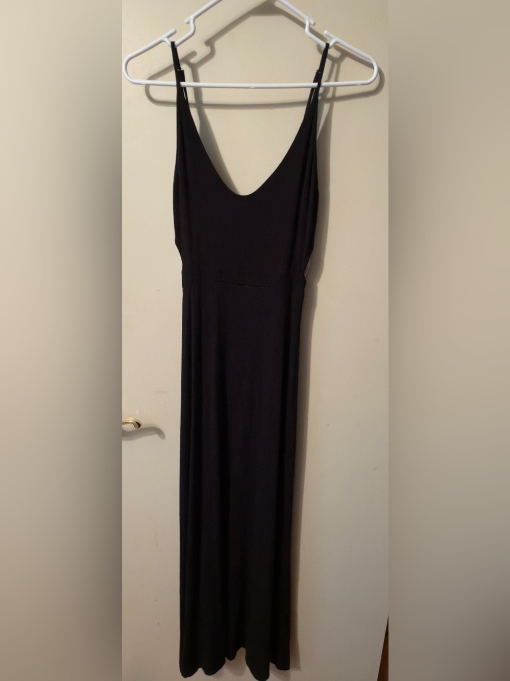 Rolla Coster Black Cutout Maxi Dress Sleeveless V-Neck Adjustable Straps Size M